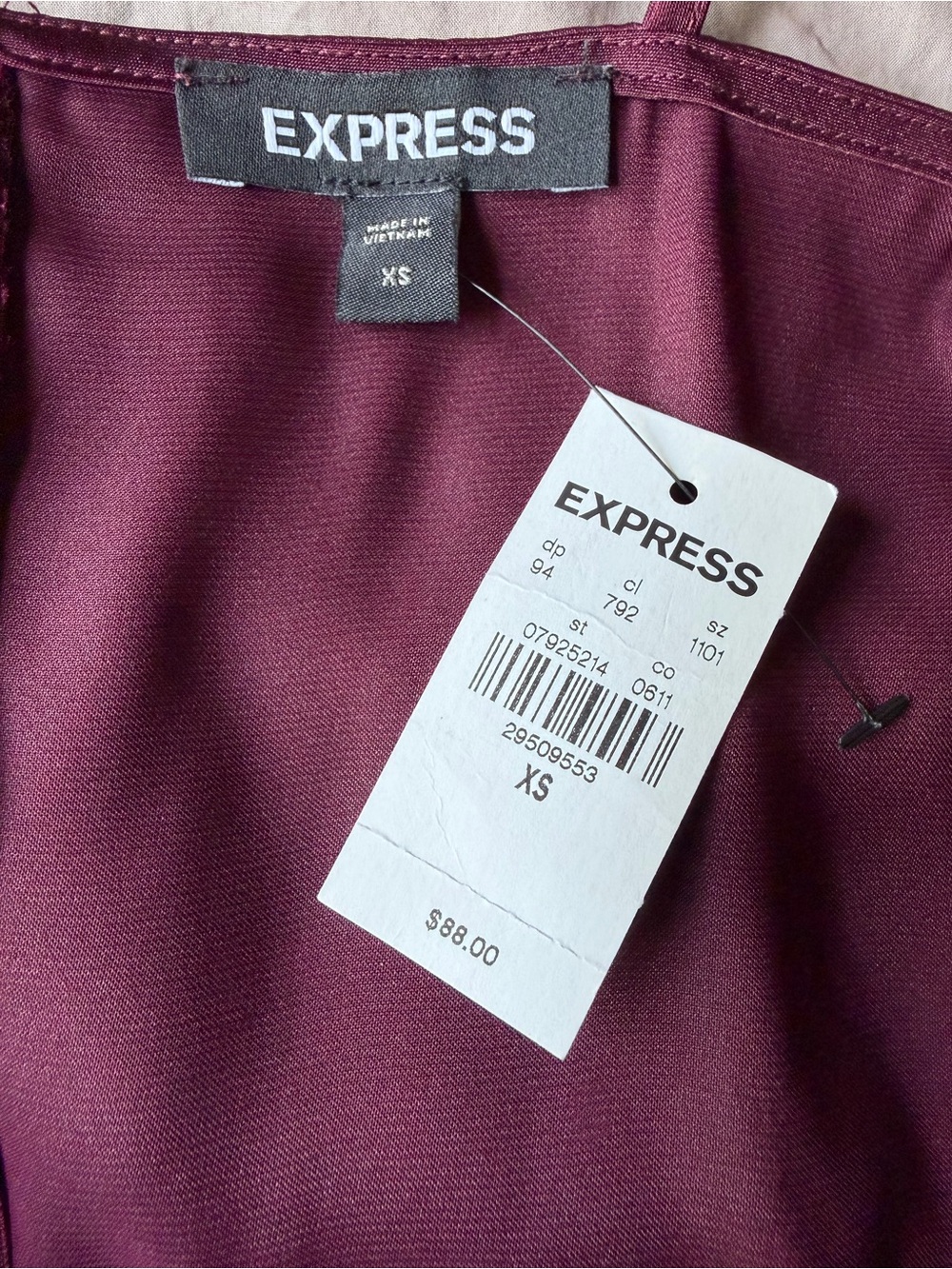 NEW Express Burgundy Cowl Neck Satin Jumpsuit Retro 70’s Wide Leg Evening Sz XS - Picture 5 of 11